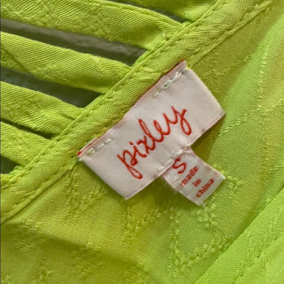 Picket Tank Lime Green NWT SIZE Small - Picture 6 of 6